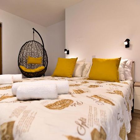 Apartments Kiwi Rovinj Eksteriør billede