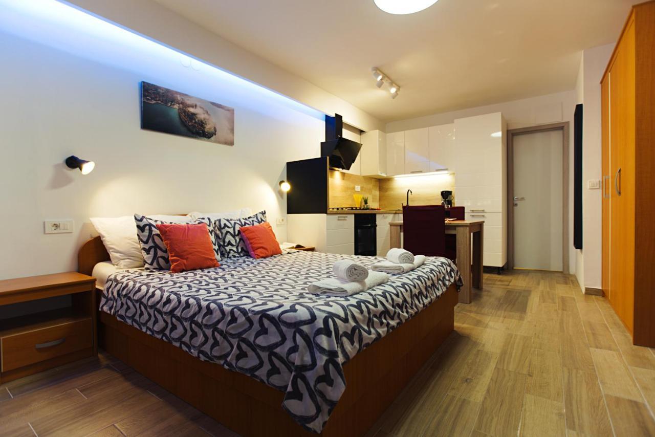 Apartments Kiwi Rovinj Eksteriør billede