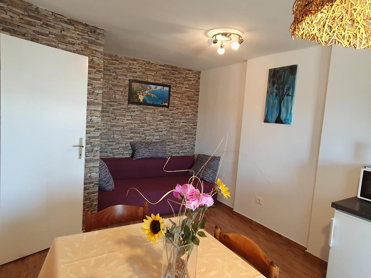 Apartments Kiwi Rovinj Eksteriør billede