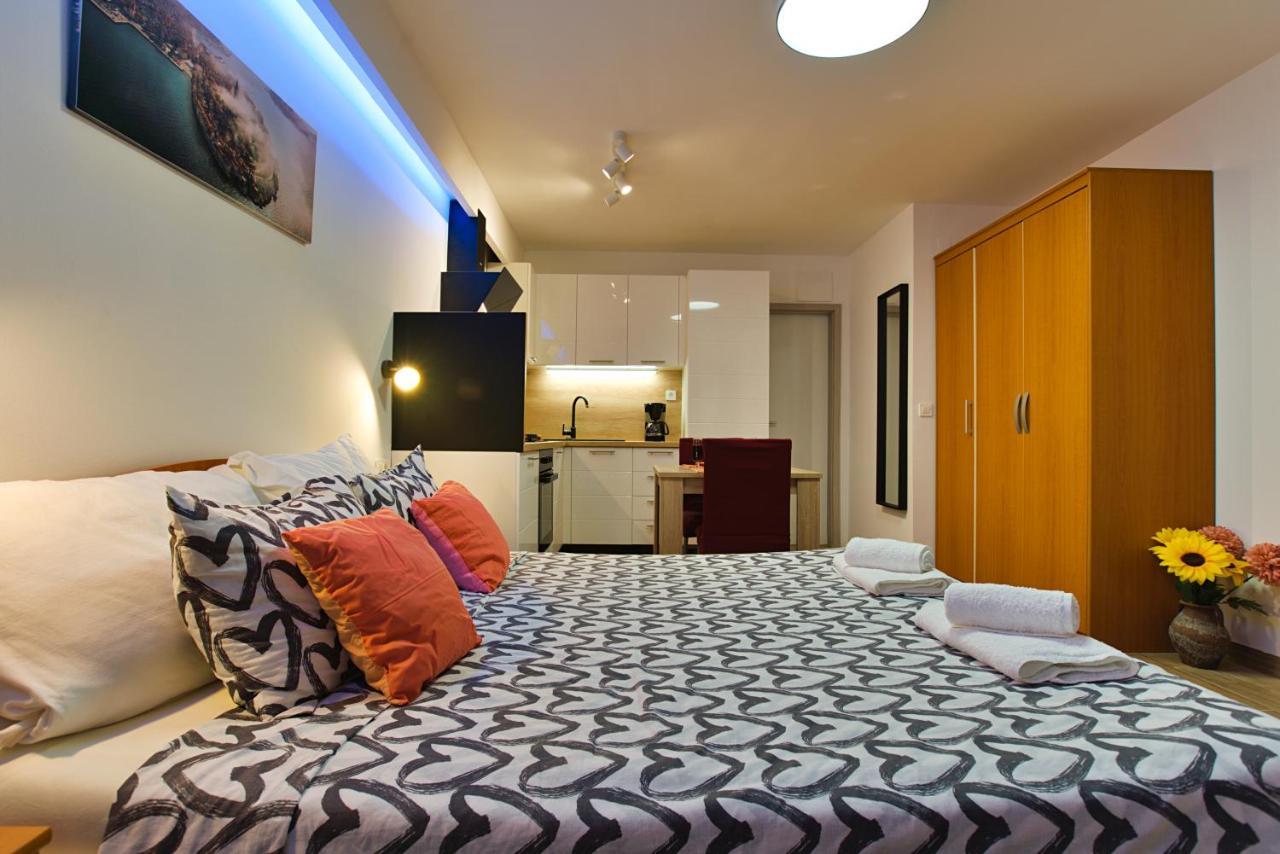 Apartments Kiwi Rovinj Eksteriør billede