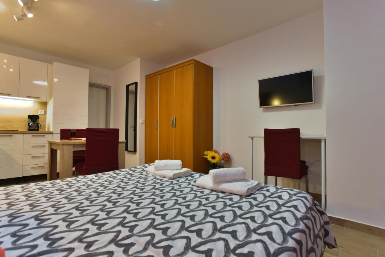Apartments Kiwi Rovinj Eksteriør billede